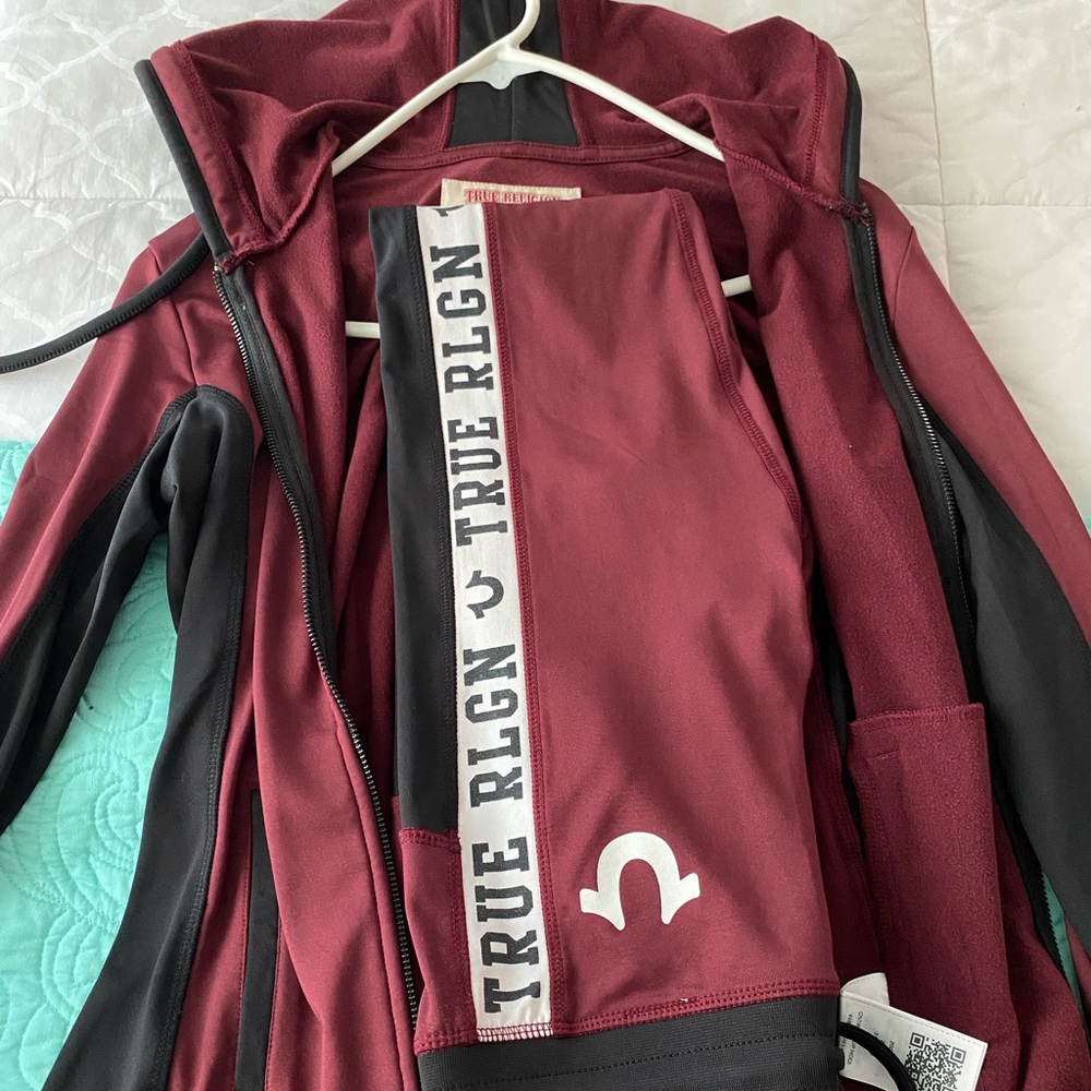 True Religion set. Leggings and sweater